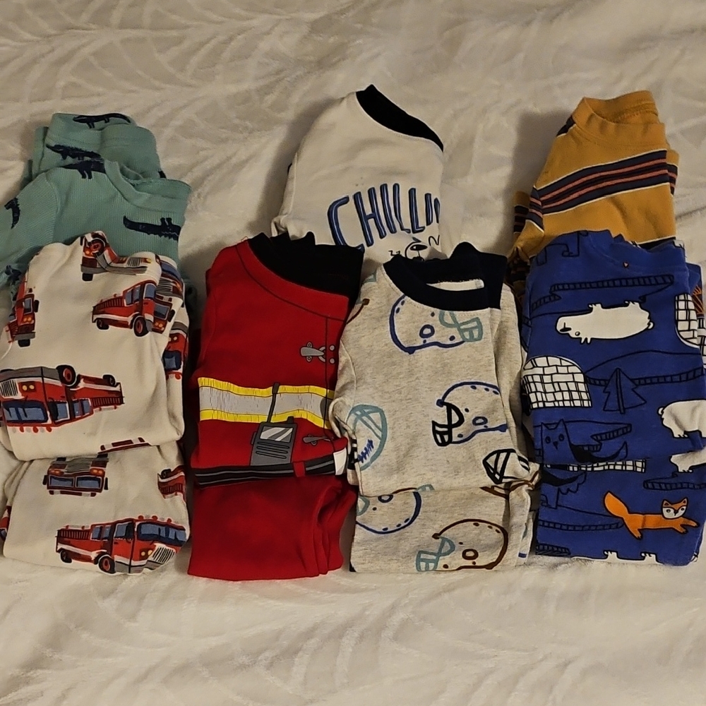 7 Pajama Sets, 3T, Carters, Old Navy, And Gap Brand ($3 Per Item)